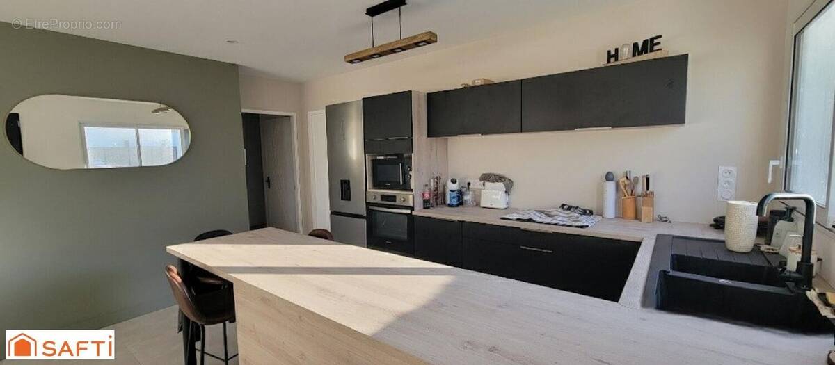 Photo 1 - Maison à CHALLANS