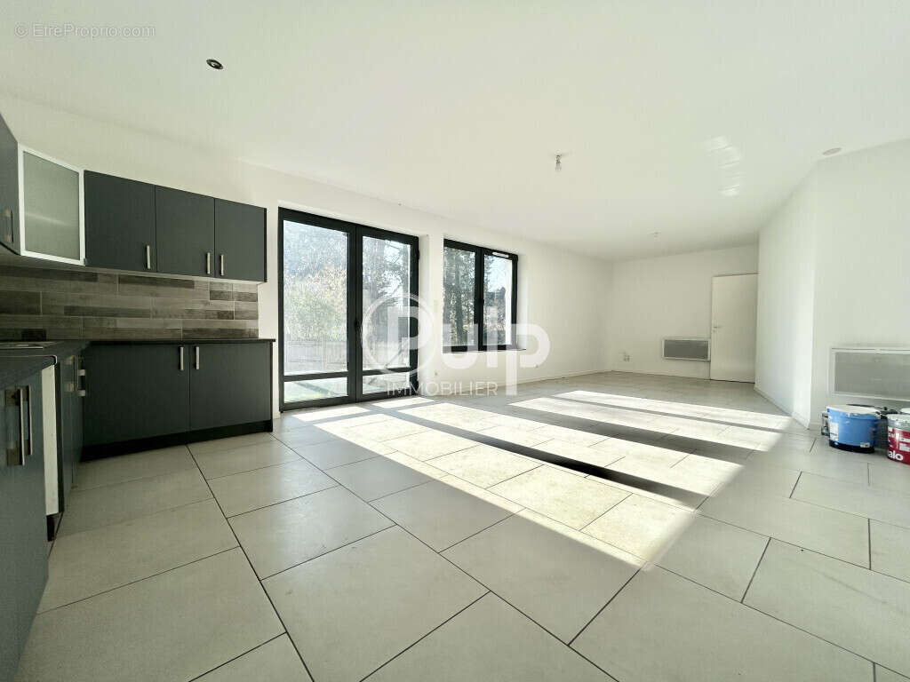 Appartement à MAZINGARBE