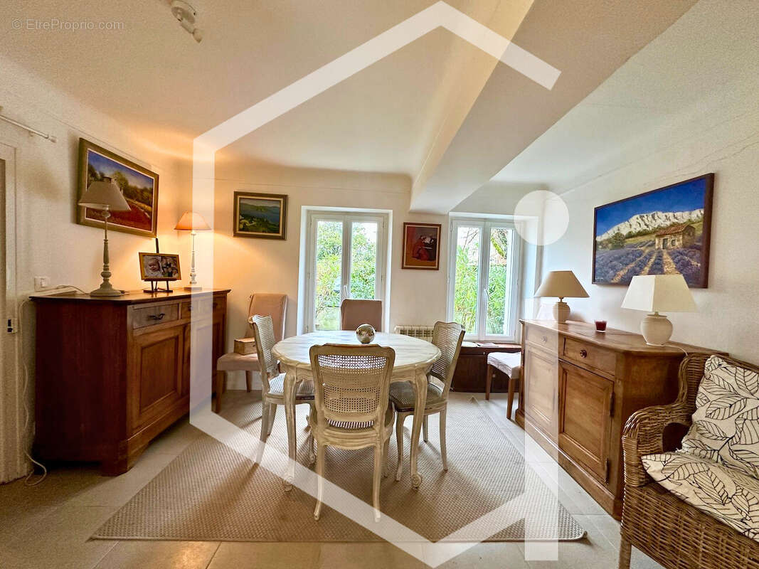 Maison à COSNE-COURS-SUR-LOIRE