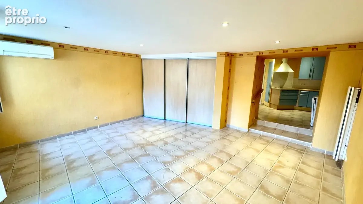 Appartement de type T3  exposé sud, calme et résidentiel. - photo 3