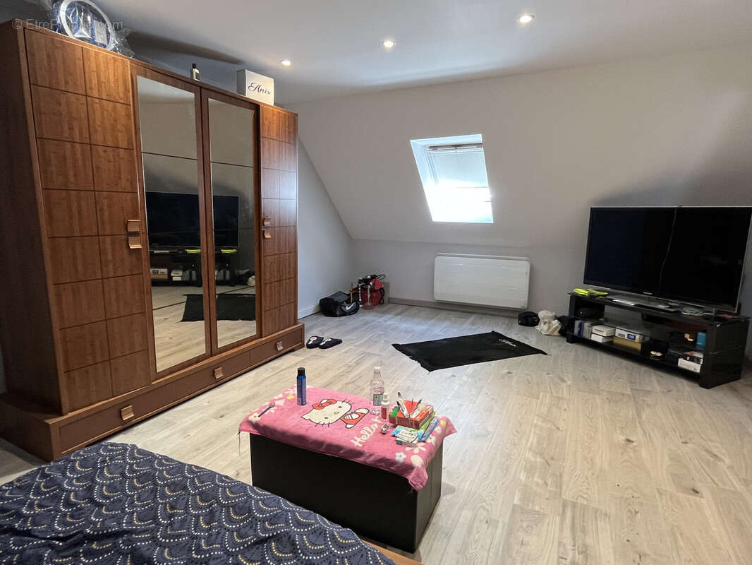 Maison à PONT-SAINTE-MAXENCE