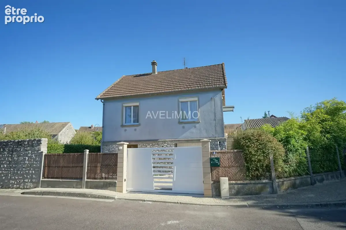 Maison avec grenier et dépendance aménageables - photo 3