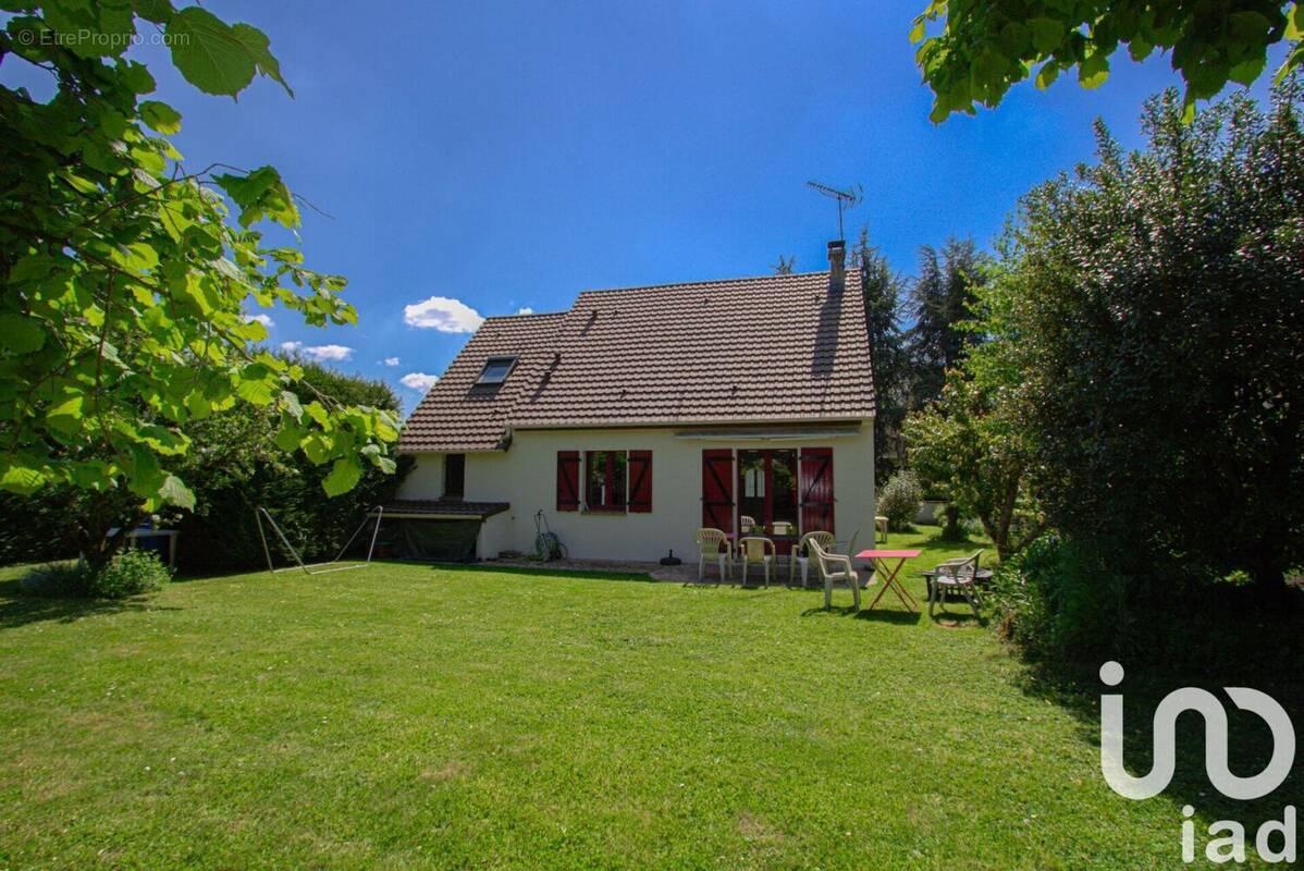 Photo 1 - Maison à RAMBOUILLET