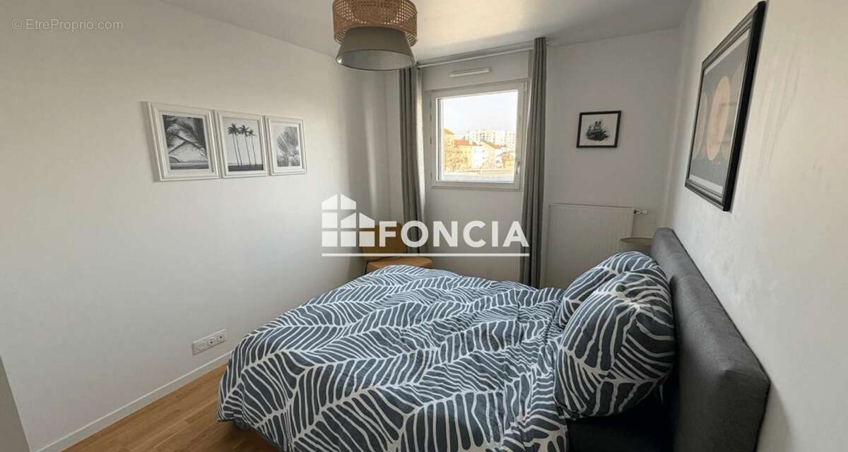 Appartement à AUBERVILLIERS
