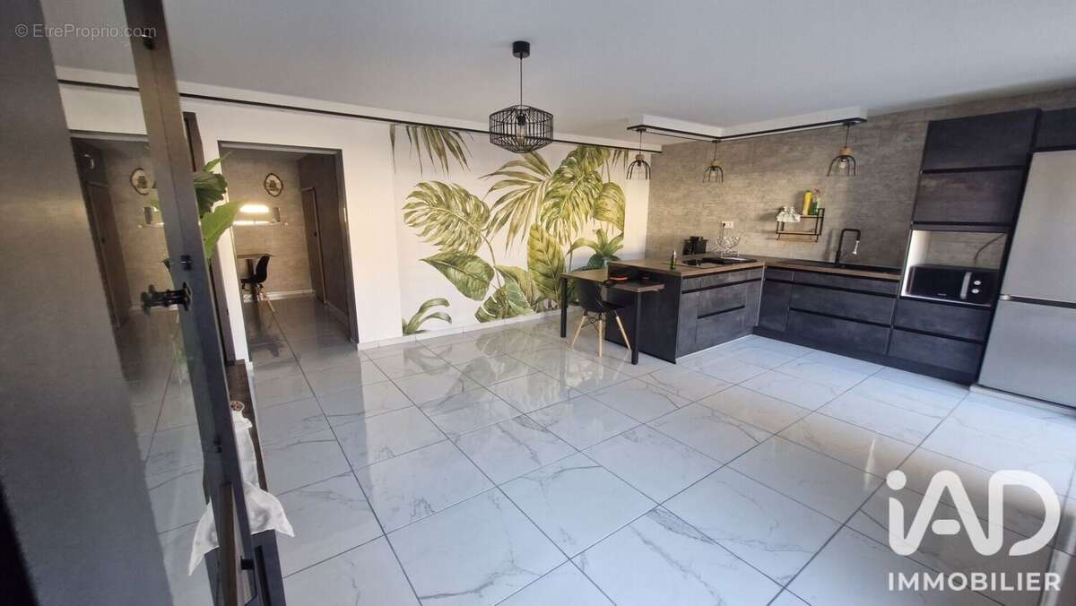 Maison 110 m² à Gomelange  - photo 2
