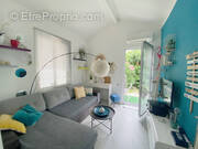 Appartement à MAUGUIO