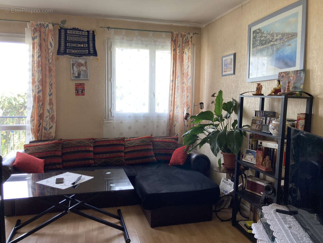 Appartement à PIERREFITTE-SUR-SEINE