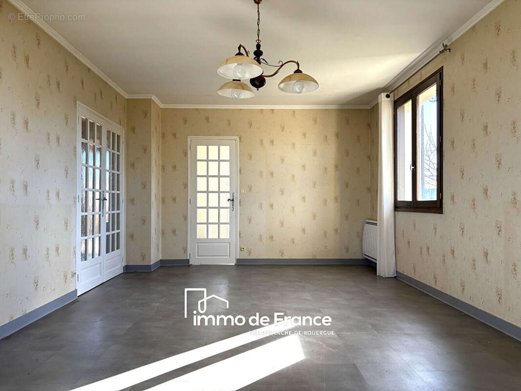 Maison à MALEVILLE