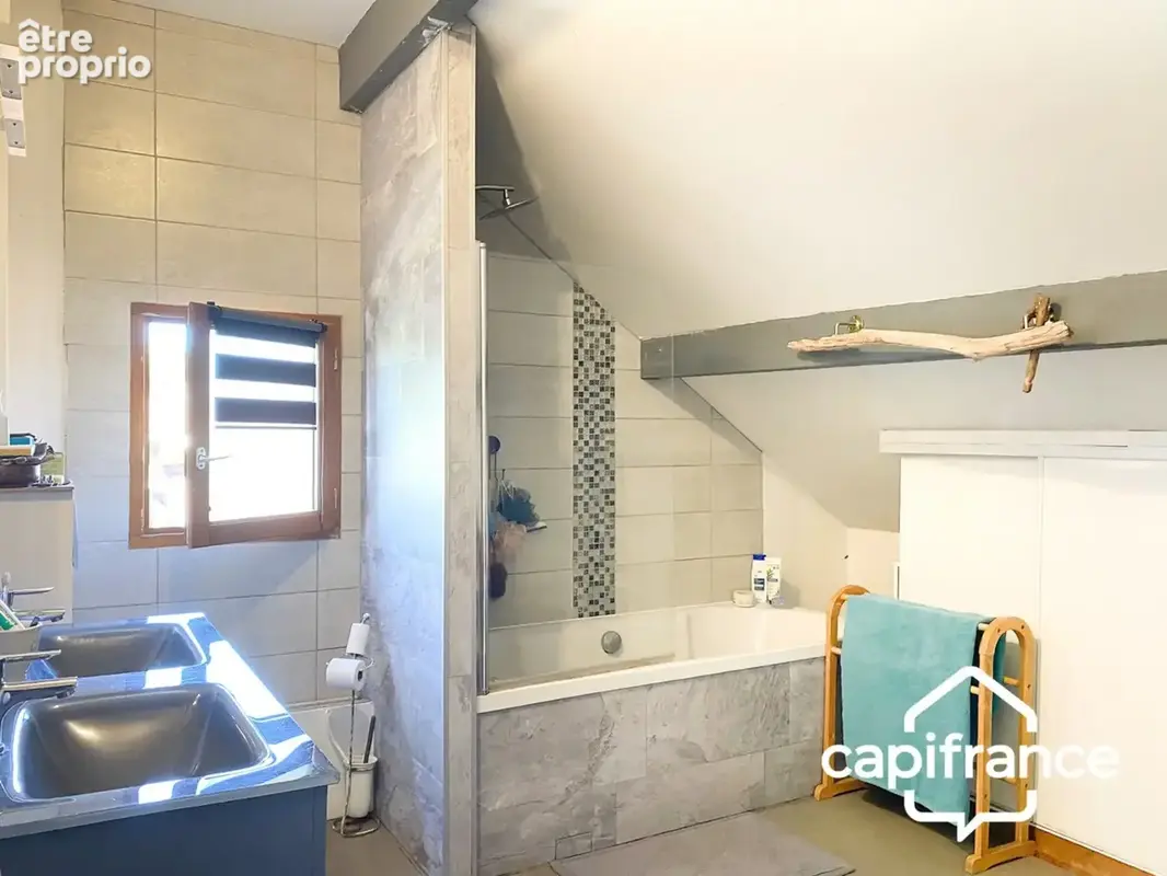 Maison à vendre 6 pièces LES AVENIERES (38) - photo 13