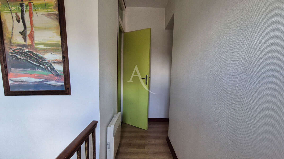 Appartement Duplex Rochefort 3 pièce(s) 57.59 m2 - photo 8