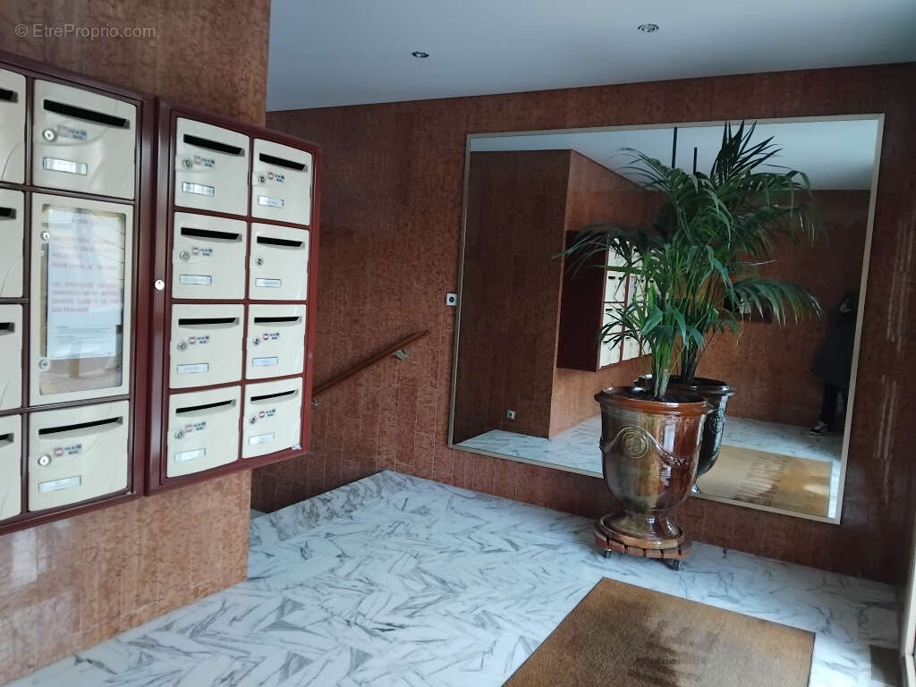 Appartement à HYERES