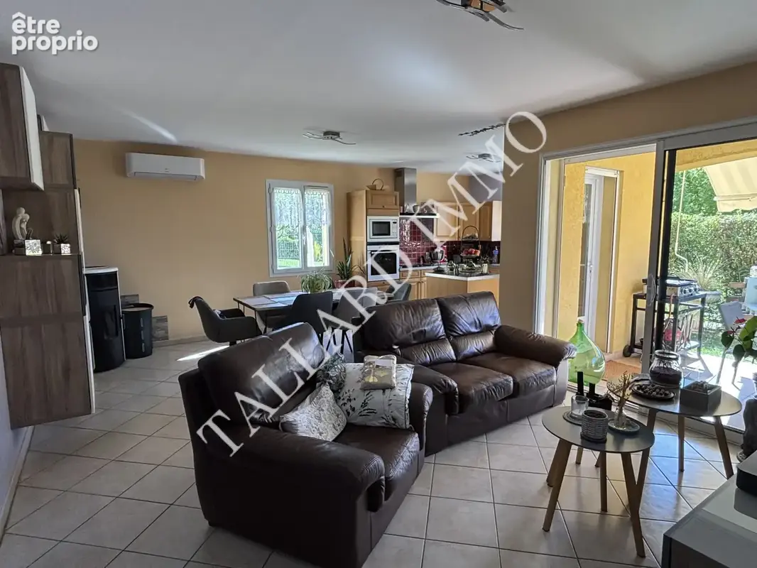 La Saulce, villa de plain-pied, T 4 + garage sur terrain 781 m2. - photo 15