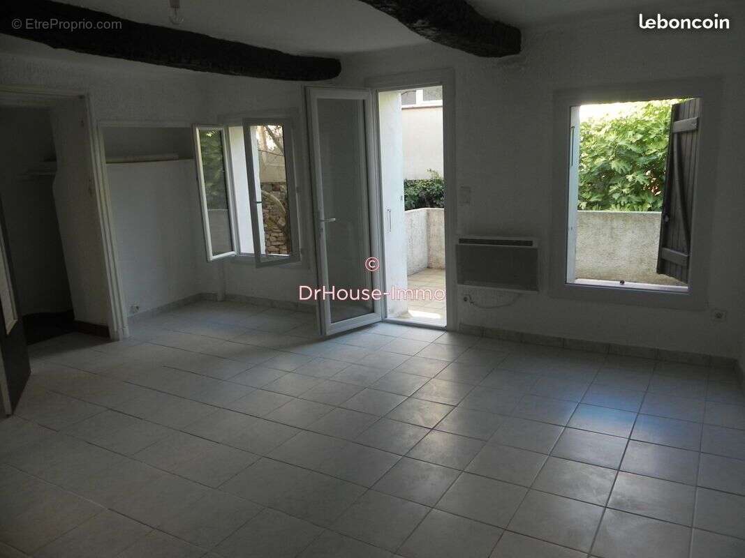Appartement à LE LUC