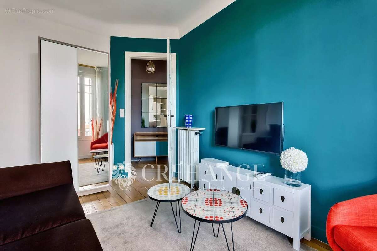 Appartement à PARIS-20E