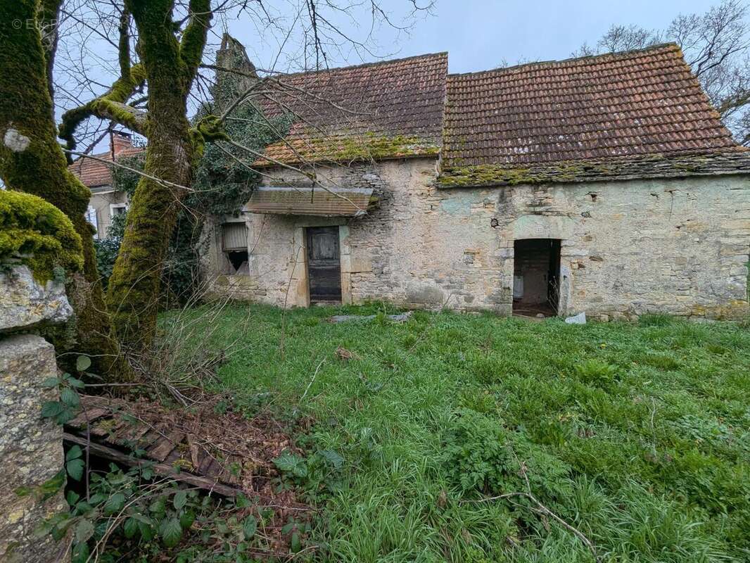 Photo 2 - Maison à LIMOGNE-EN-QUERCY