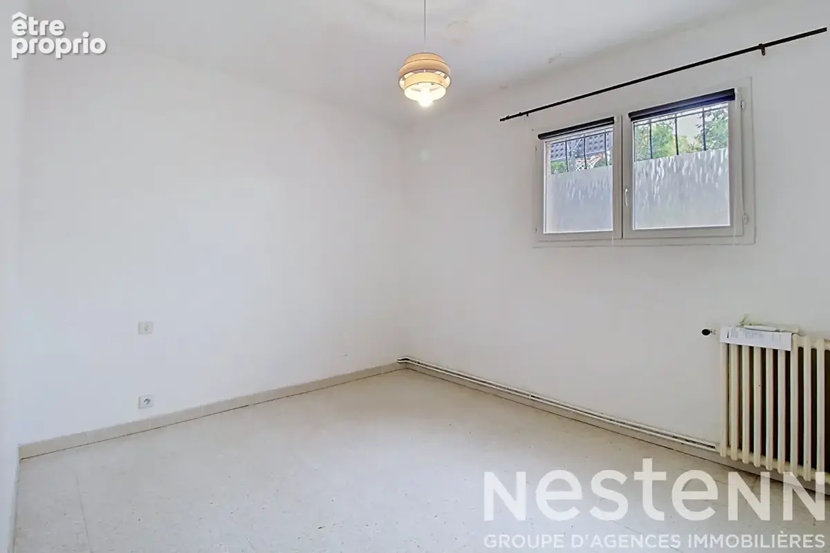 A VENDRE à DRAGUIGNAN - Proche centre-ville, rez-de-villa avec jardin privatif - photo 10