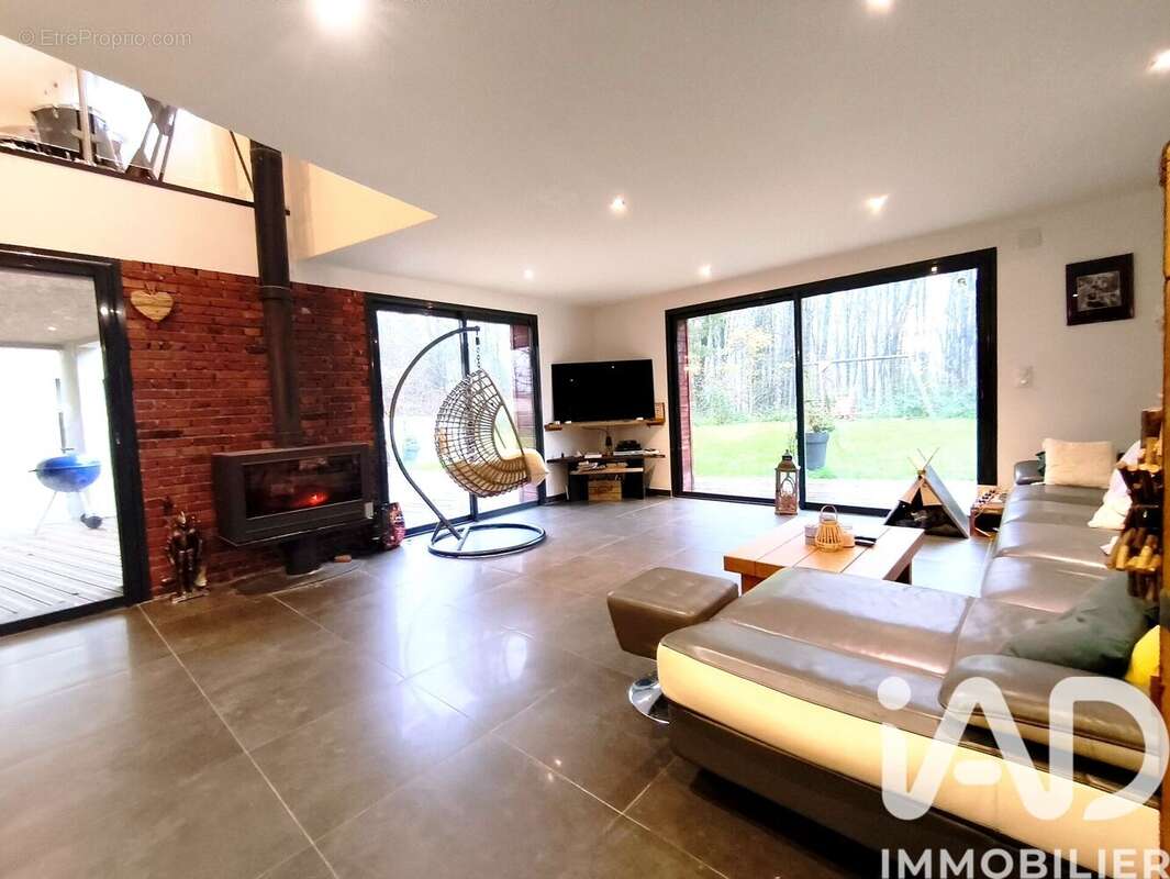 Photo 3 - Maison à RESIGNY