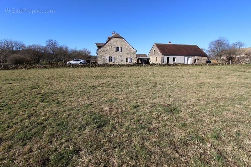 Dpt Côte d'Or (21), à vendre PAINBLANC, terrain à Bâtir de 1174 m² - photo 5