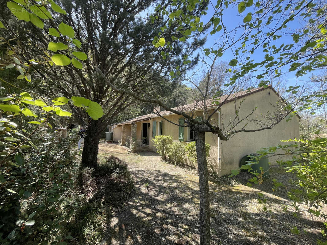 Maison à VAISON-LA-ROMAINE