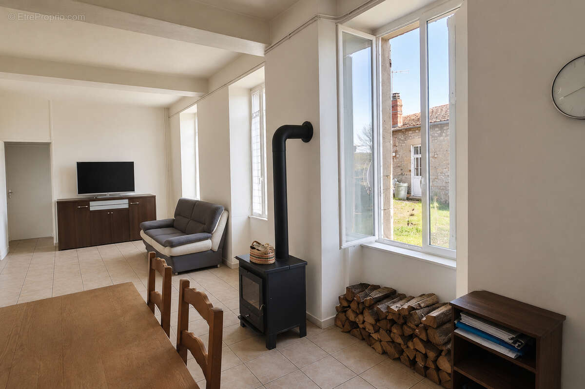 Maison à NOYANT-D'ALLIER