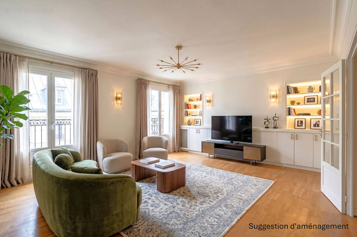 Appartement à PARIS-1E