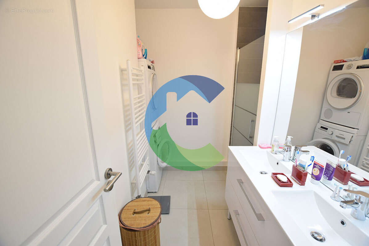 Appartement à EPINAY-SUR-ORGE