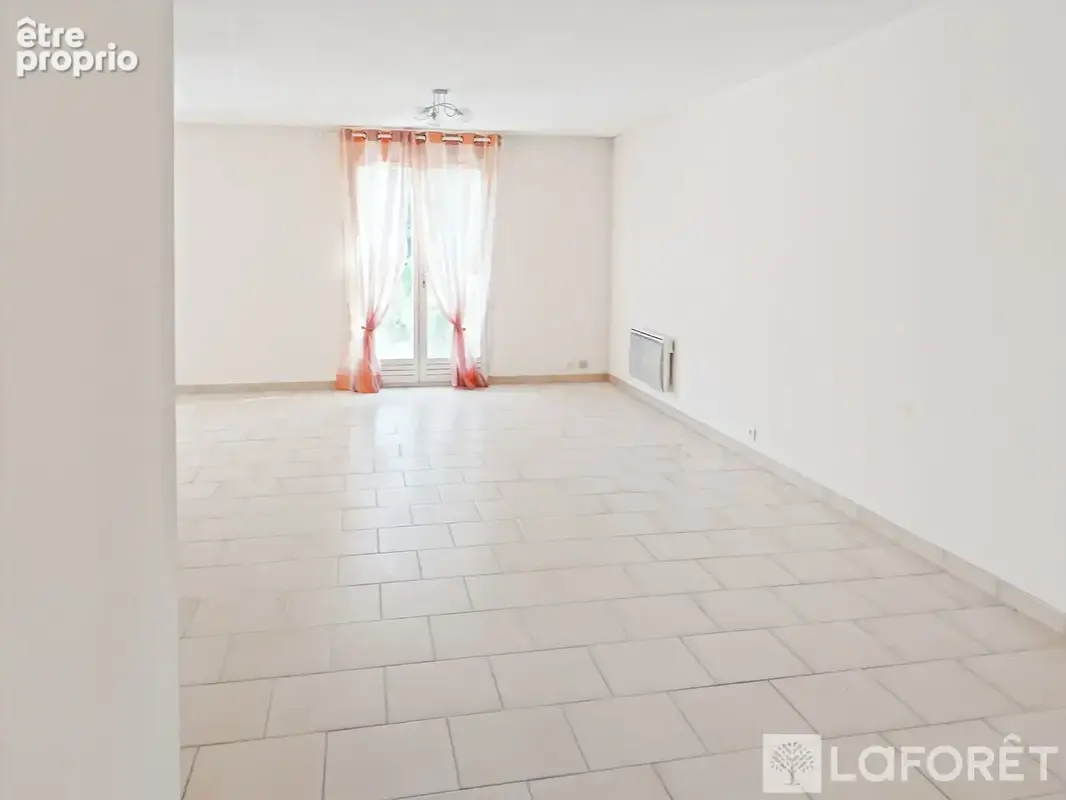 Charmante maison de 110m2 avec jardin, sous-sol et garage - photo 5