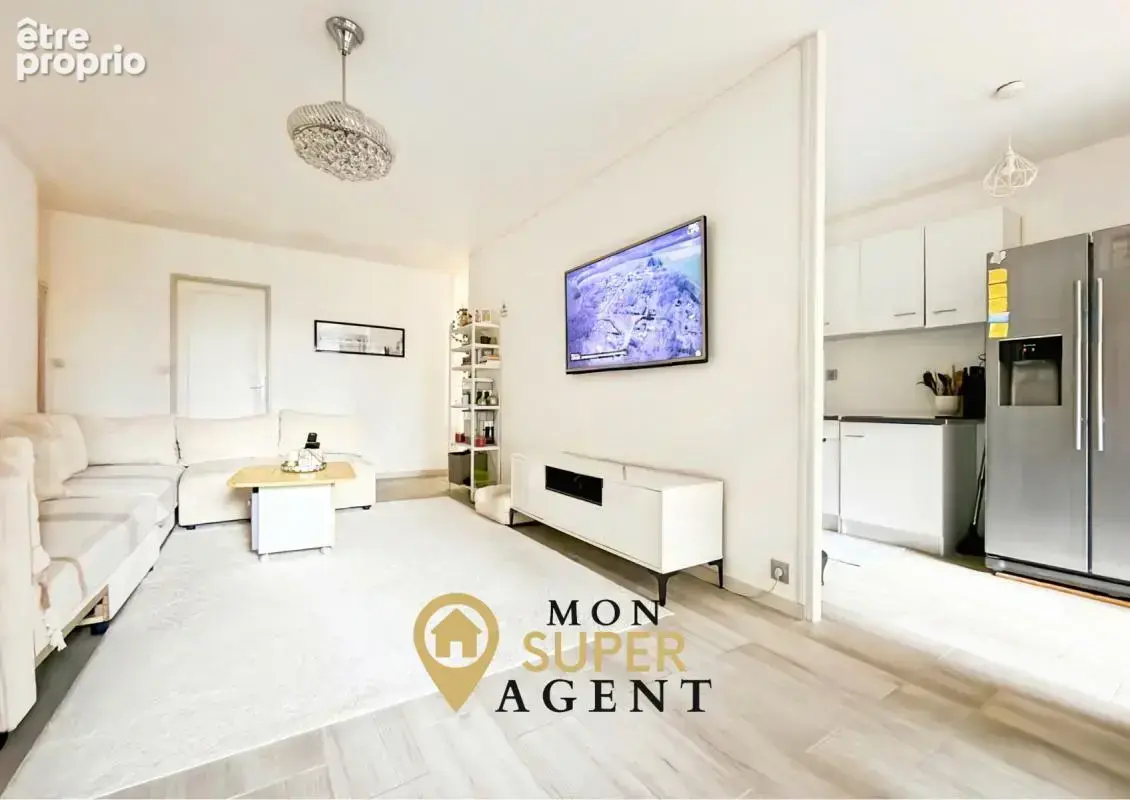 Appartement 4 pièces 82 m² à vendre à Melun (77000) - photo 3