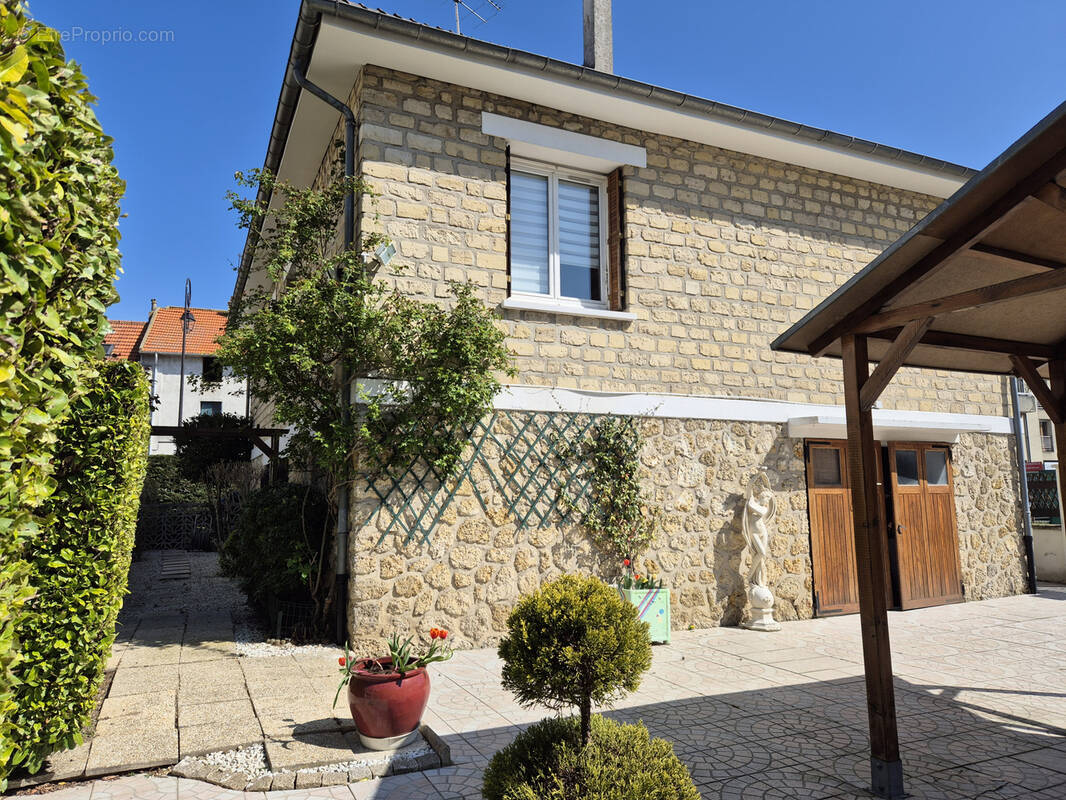 Maison à MONTESSON