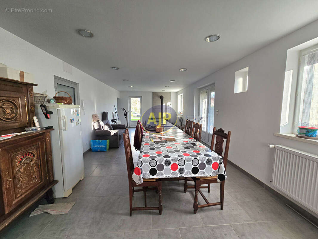 Maison à GUEMENE-PENFAO