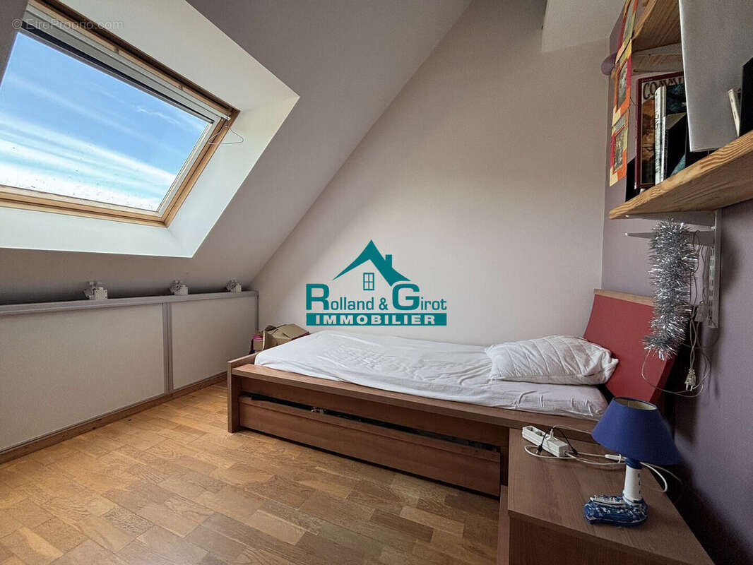 Maison à SAINT-SULPICE-LA-FORET