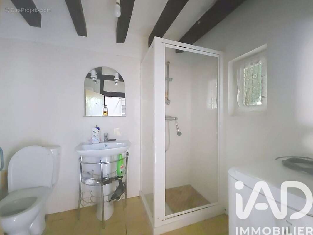 Maison 40 m² à Coullons  - photo 6