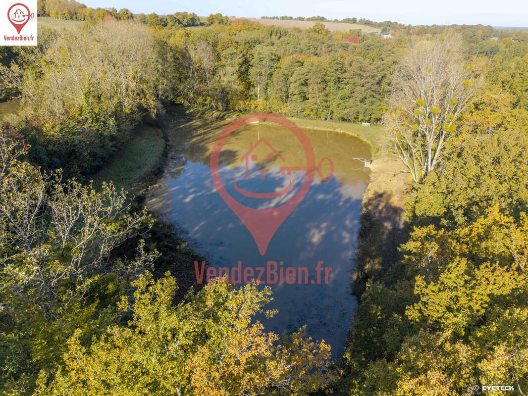 Terrain à OIZON