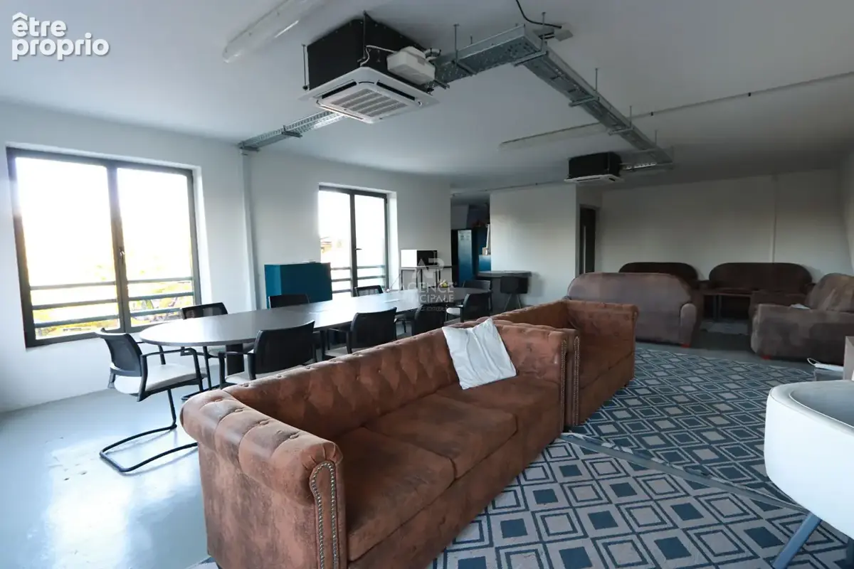Local d'activité Ennery  - 952 m²  individuel sur 4970 m² de terrain - photo 8
