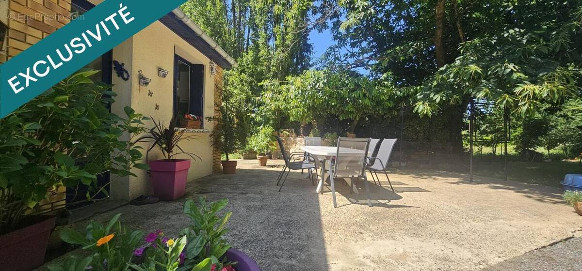 Photo 1 - Maison à SAINT-GONDRAN