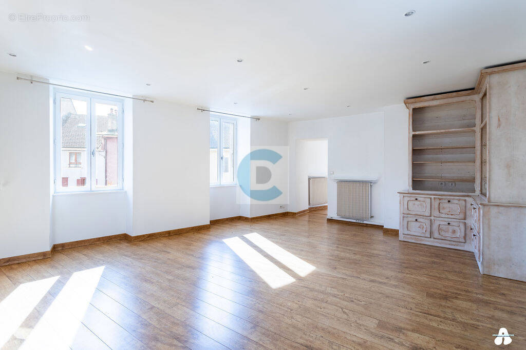 Appartement à BONNEVILLE