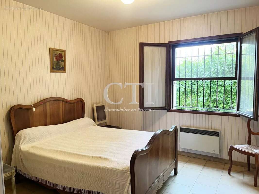 Propriété à vendre proche centre-ville de Grignan - photo 8
