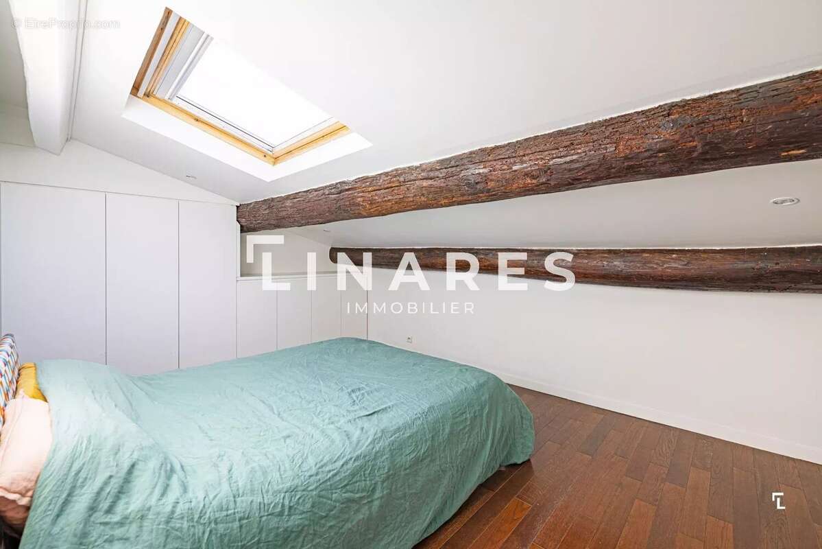 Appartement à MARSEILLE-1E