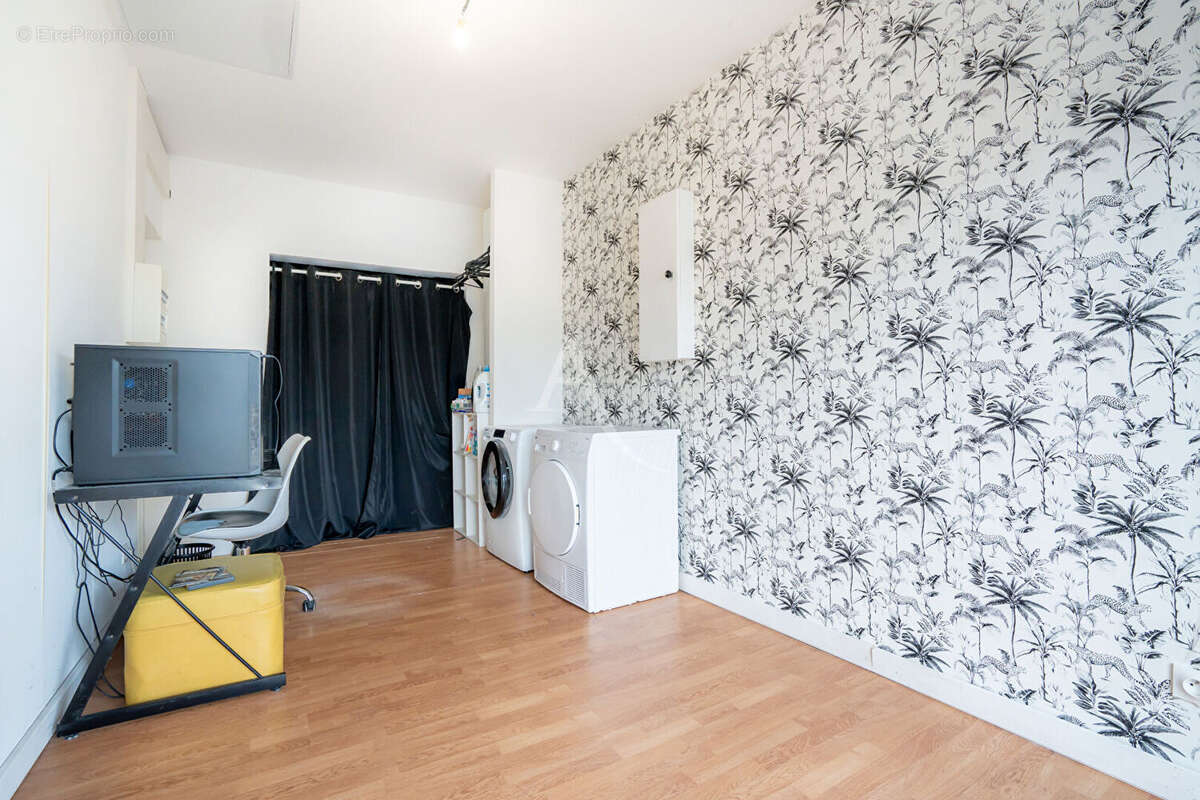 Maison à LE PUY-NOTRE-DAME