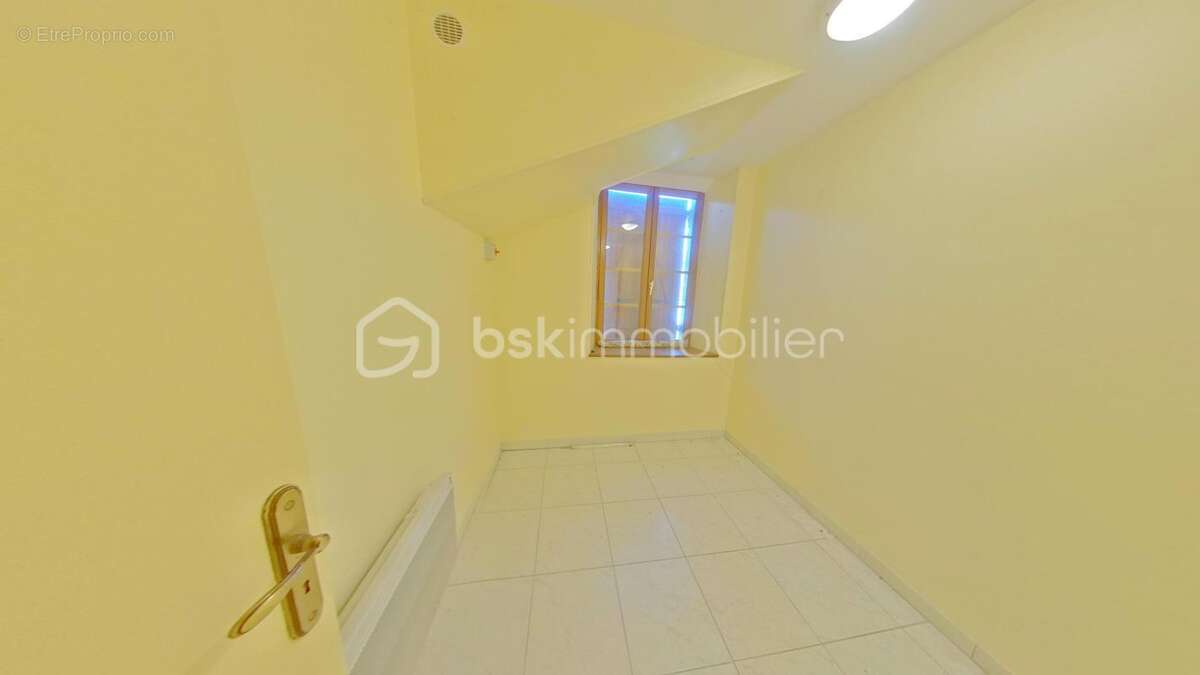 Appartement à BRAY-SUR-SEINE