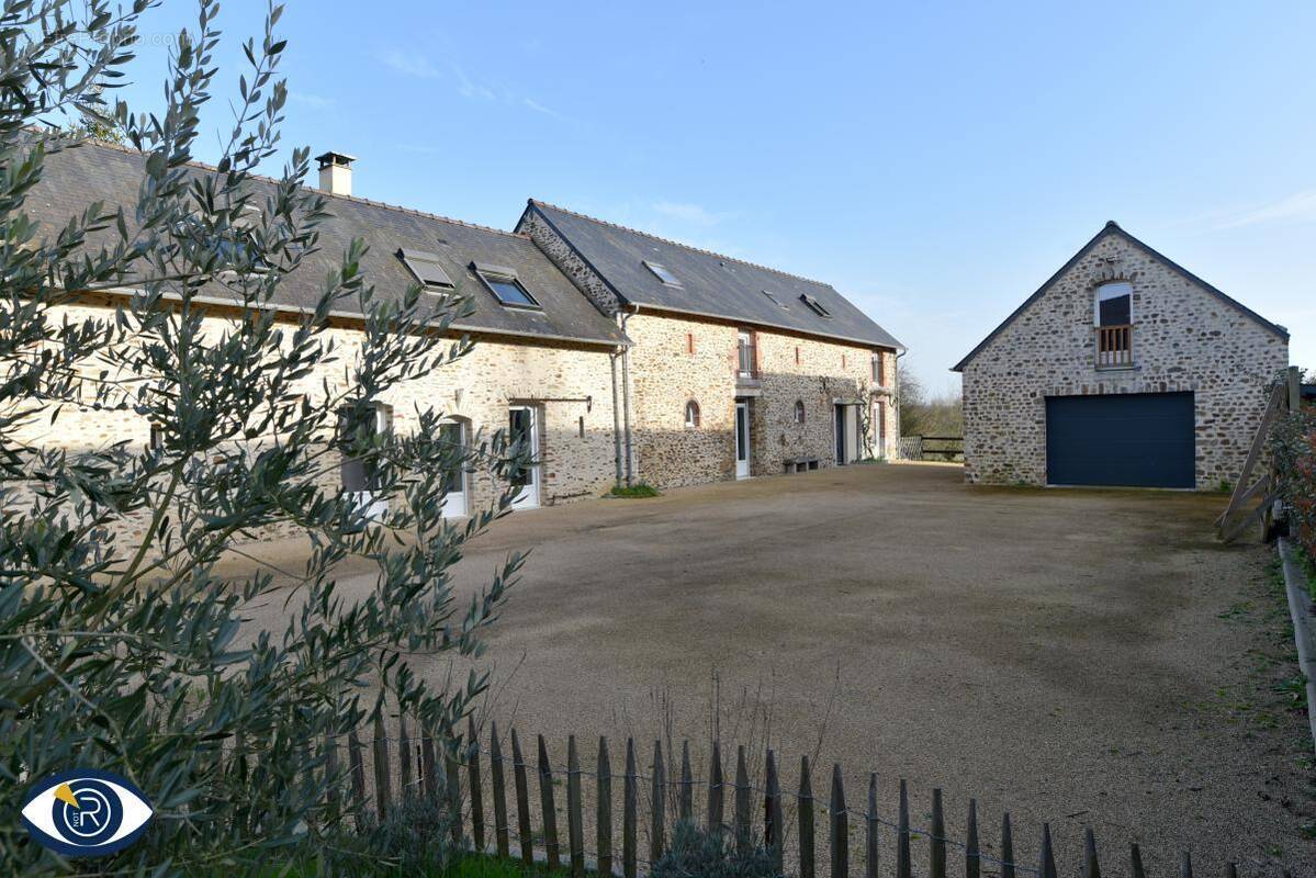 Maison à ARGENTRE