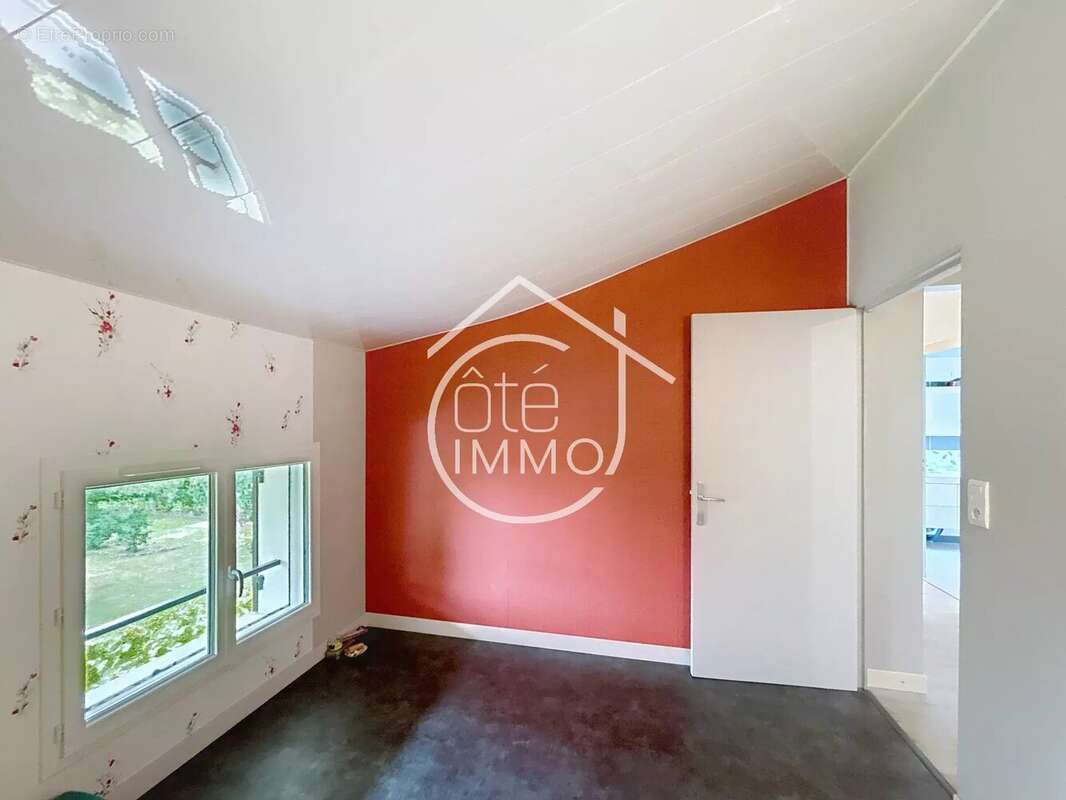 Maison à SAINT-PEY-DE-CASTETS