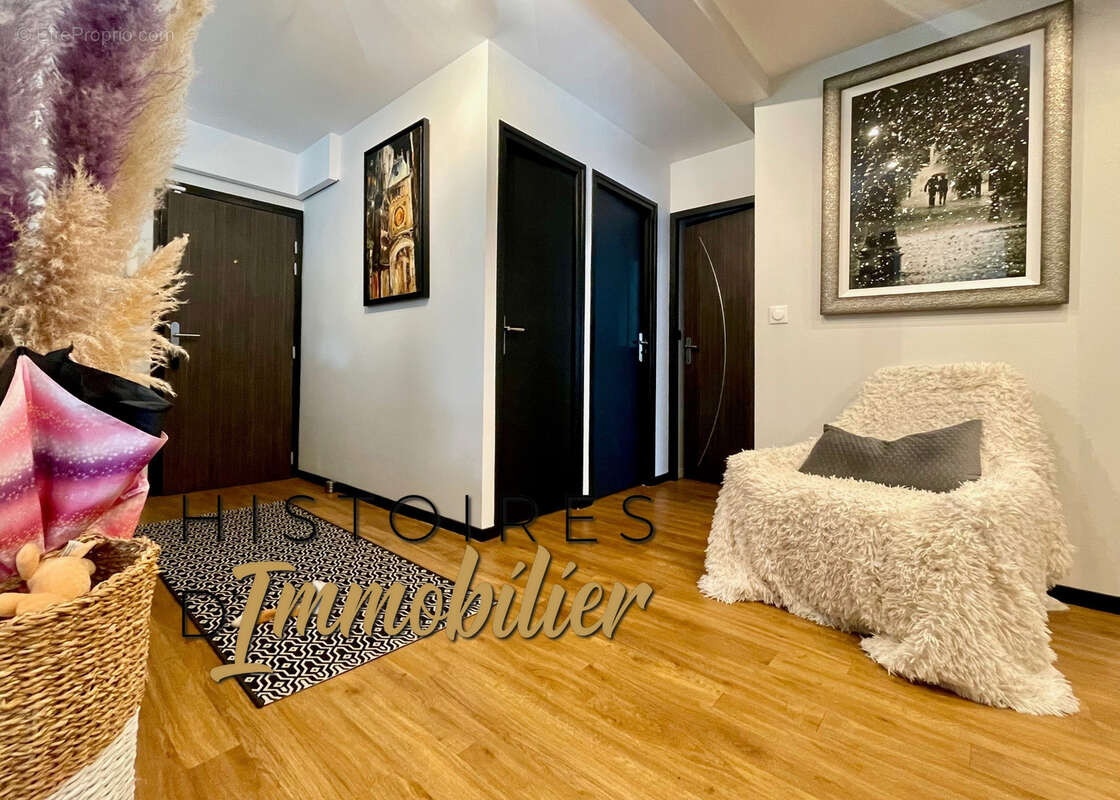 Appartement à MONT-SAINT-AIGNAN