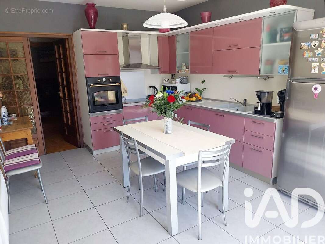 Photo 5 - Maison à LA TERRASSE