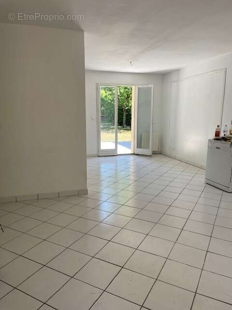 Maison à VULAINES-SUR-SEINE