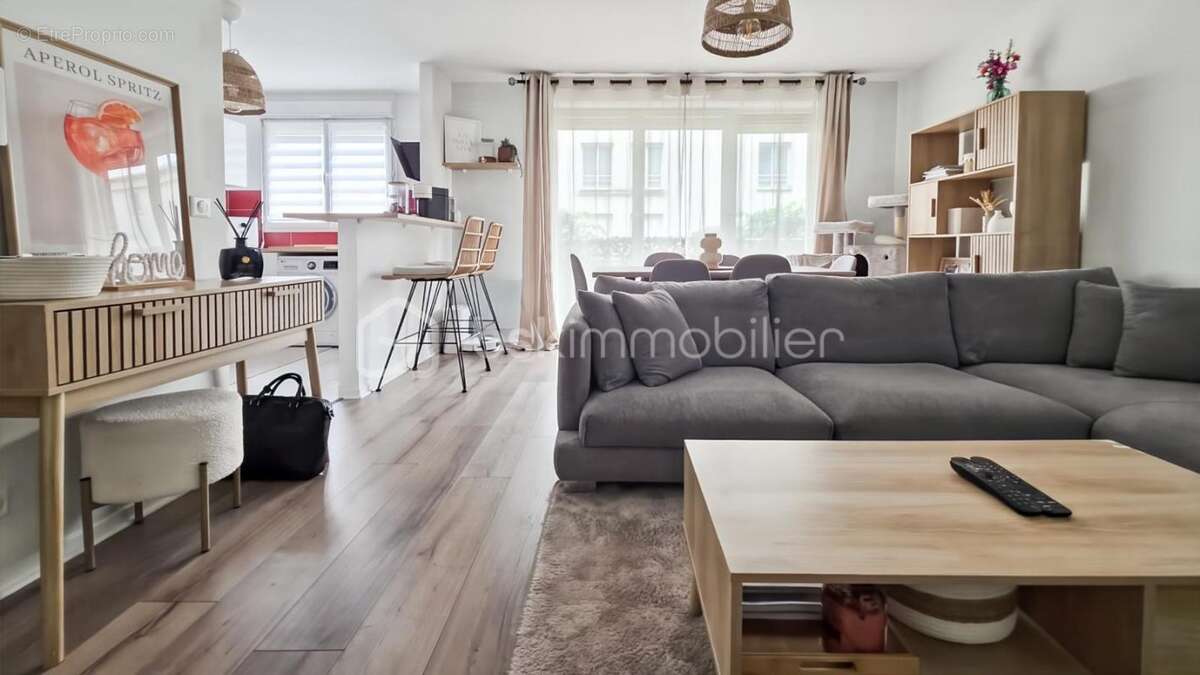 Appartement à CORBEIL-ESSONNES