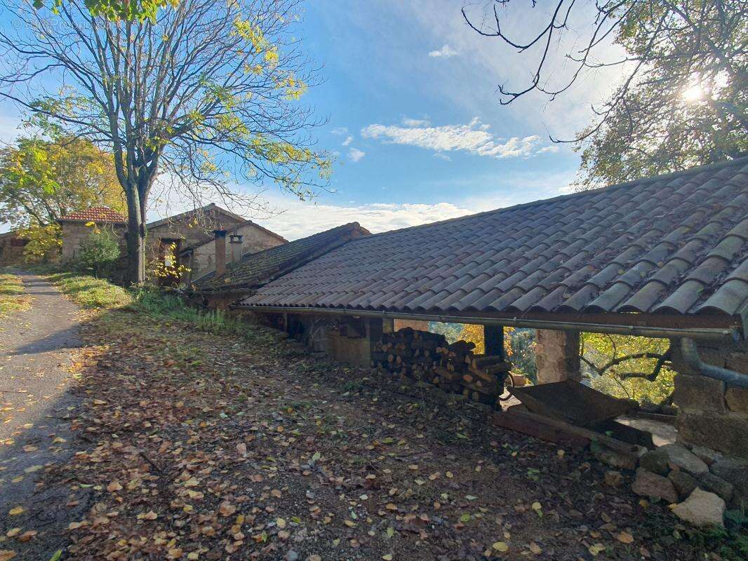 Maison à LES SALELLES