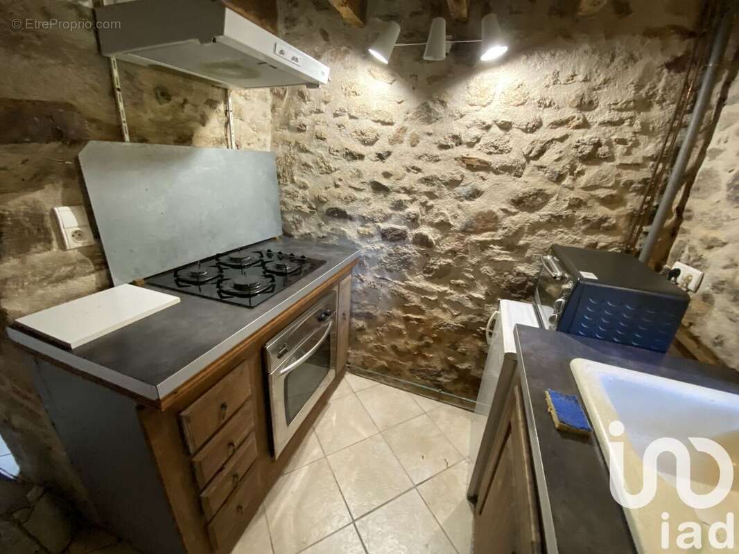 Maison 90 m² à Saint-Quentin-La-Chabanne  - photo 6