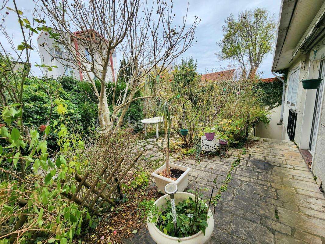 Maison à ROMAINVILLE