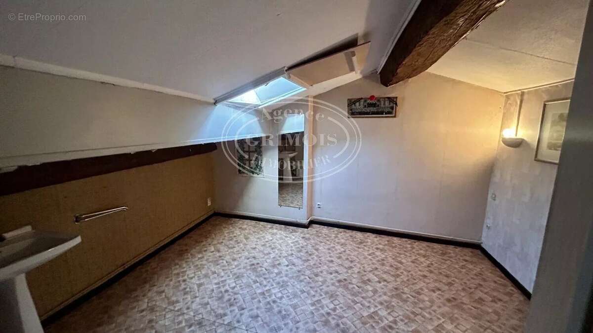 Appartement T3 2ème étage - photo 11